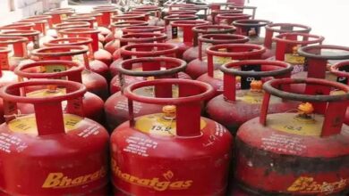 राजपत्रिका : अवैध गैस सिलेंडर रिफिलिंग का भंडाफोड़… 2 गिरफ्तार, 12 सिलेंडर जब्त KSHITITECH
