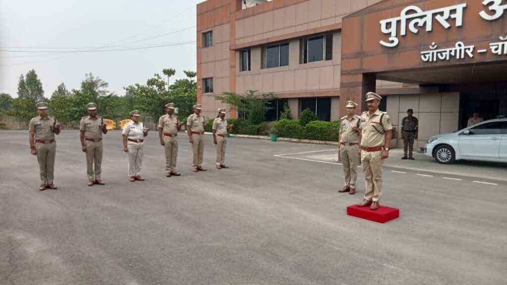 राजपत्रिका : जांजगीर चांपा के नव पदस्थ पुलिस अधीक्षक विजय कुमार पाण्डे ने किया पदभार ग्रहण.. KSHITITECH
