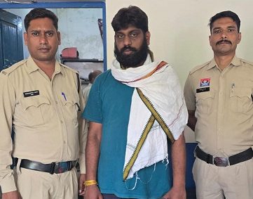 राजपत्रिका : शेयर ट्रेडिंग से पैसा कमाने का झांसा देकर धोखाधड़ी करने वाला फरार आरोपी इंदौर से गिरफ्तार… KSHITITECH