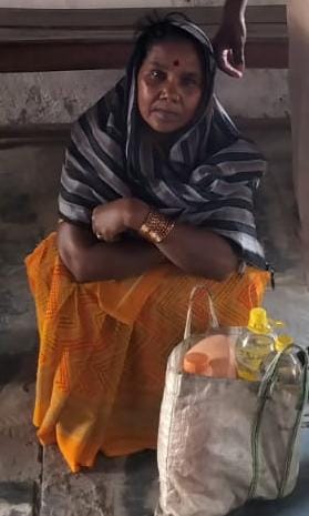राजपत्रिका : रायगढ़ में महिला से 9 लीटर अवैध महुआ शराब जब्त, आबकारी एक्ट के तहत कार्रवाई KSHITITECH