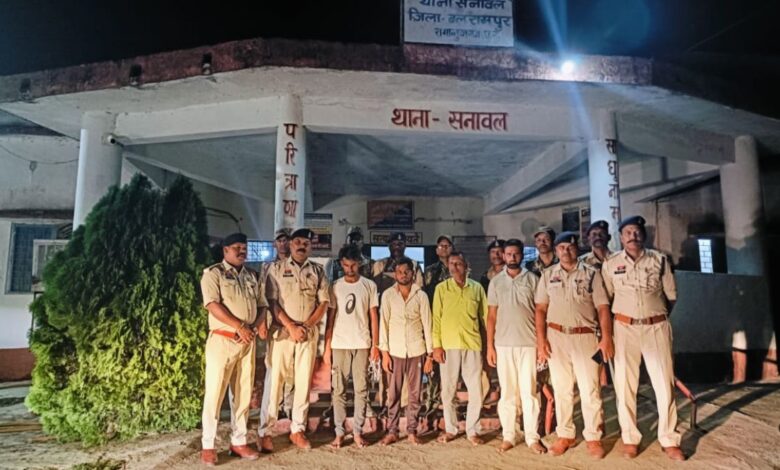 राजपत्रिका : अवैध रेत खनन मामले में पुलिस की बड़ी कार्रवाई : आरक्षक की हत्या में शामिल 4 आरोपी झारखंड से गिरफ्तार KSHITITECH