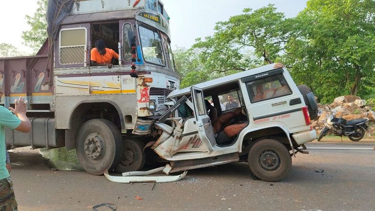 राजपत्रिका : बालोद-राजहरा मार्ग में भीषण सड़क हादसा... KSHITITECH