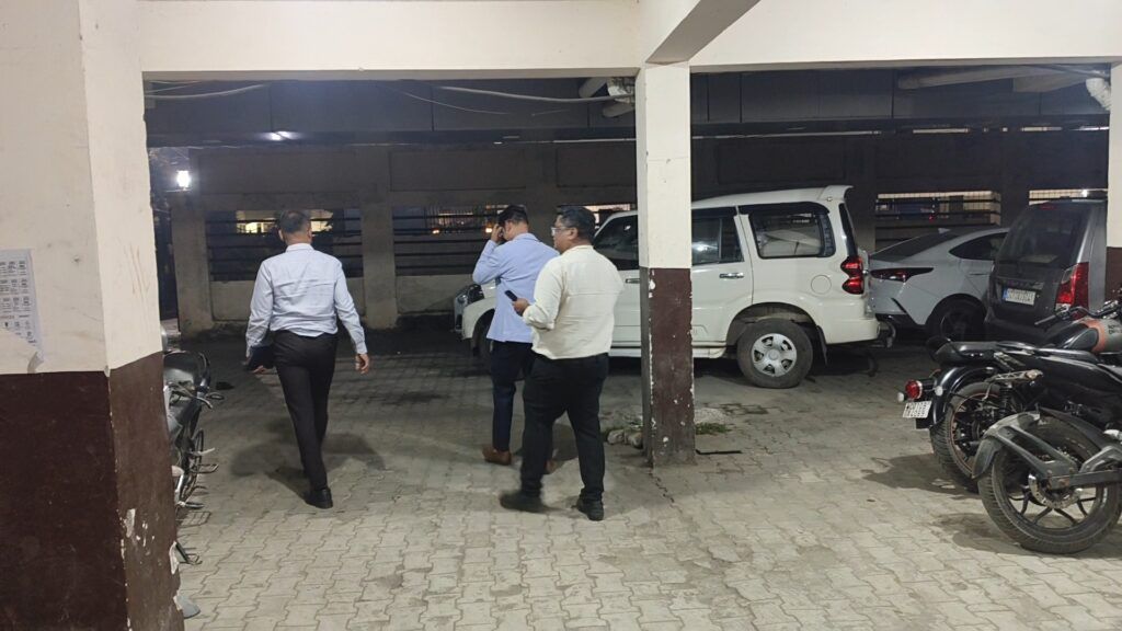 राजपत्रिका : एक्ट्रेस अंकिता लोखंडे के ससुराल में पहुंची GST की टीम, बिलासपुर समेत 10 ठिकानों पर चल रही कार्रवाई KSHITITECH